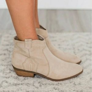 MADDIE WESTERN TAUPE BOOTIES
